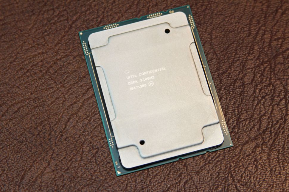 26-Core Intel CPU Leak Might Be a New Xeon W for C621 Motherboards