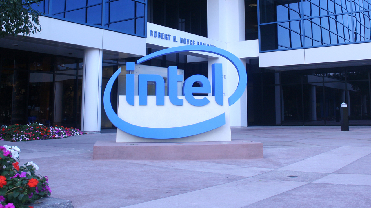 Intel discloses 34 security holes in firmware and software — Thunderbolt, XTU, chipset drivers, and more